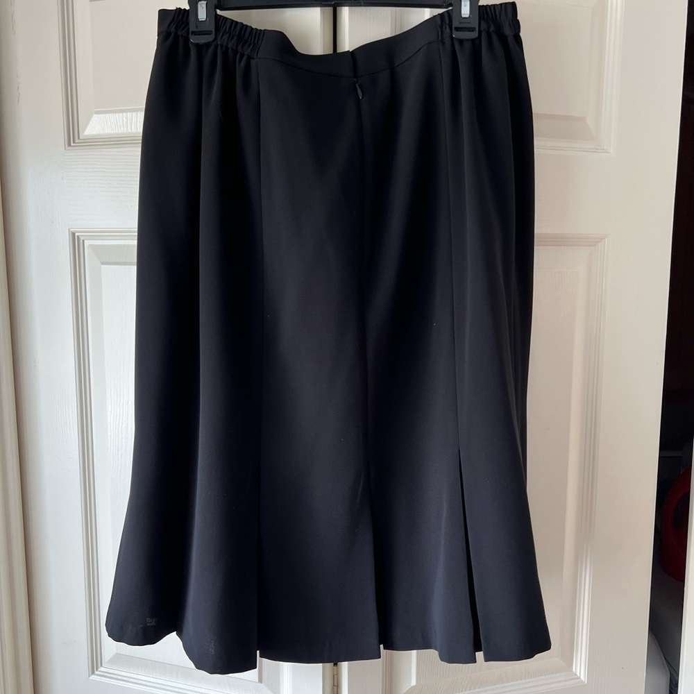 Kasper Black A-Line Women's Skirt